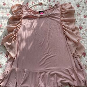 Vince Camuto top, like new